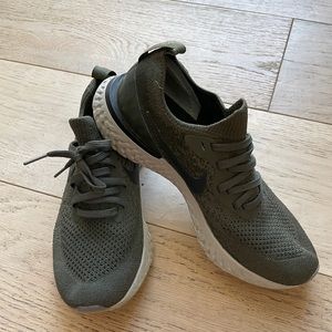 Nike Epic React Flynit